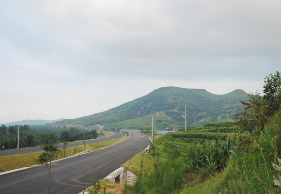 長(zhǎng)春至深圳線（G25)青州至臨沭(魯蘇界)高速公路